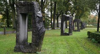 Kunstwerk Zeven stenen in Bethanië ggz
