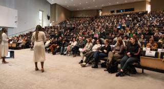 BroCongres2025_aula